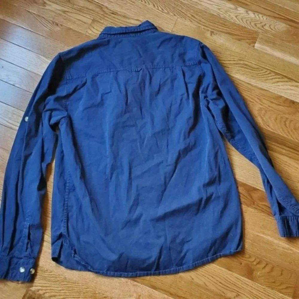 North Face Blue Button Down Shirt - Picture 7 of 9